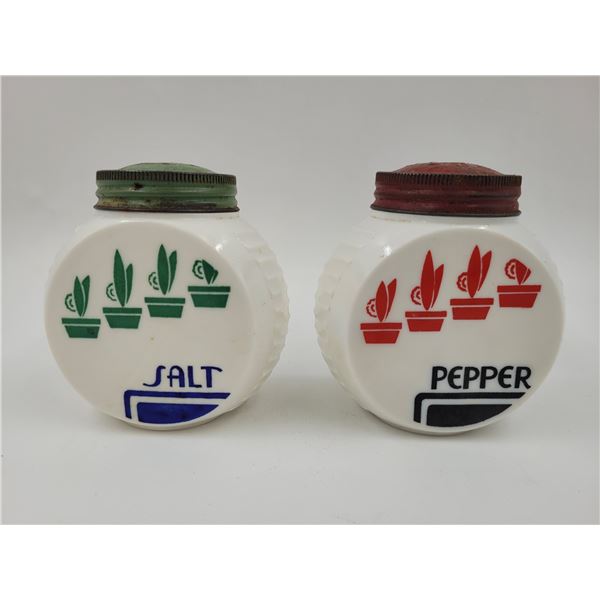 Pair of VTG Uranium Milk Glass Salt & Pepper Shakers