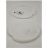 Image 2 : 2 Milk Glass Atomic Flower Snack Plates