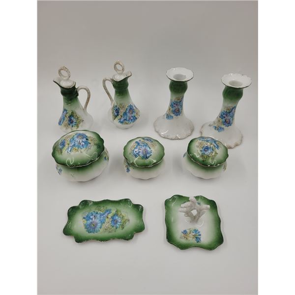 VTG Floral Dressing Table Set