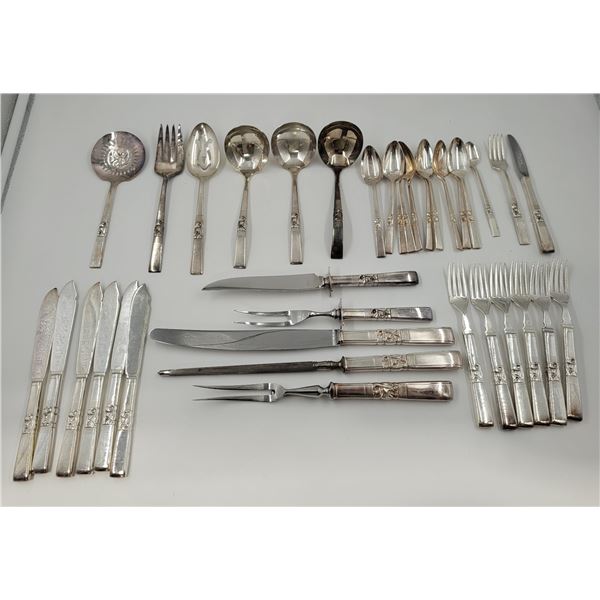 Lot of Assorted VTG Cutlery