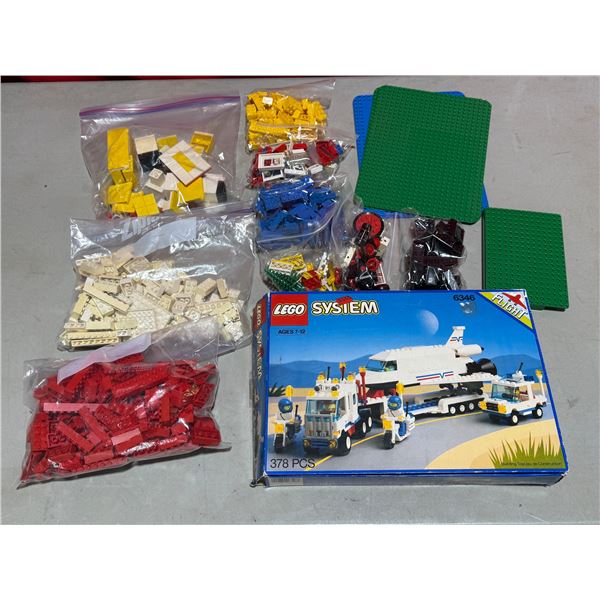 Lot of VTG Lego
