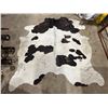 Image 1 : Cow Skin Rug