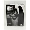 Image 1 : DC Direct Batman Black & White Statue
