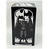 Image 2 : DC Direct Batman Black & White Statue