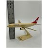 Image 3 : Turkish Airlines Model Airplane