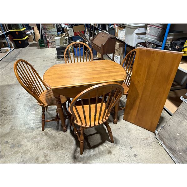 Dining Table w/ Chairs & Leaf Insert