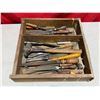 Image 1 : Lot Of VTG Woodworking Hand Tools In Wooden Box