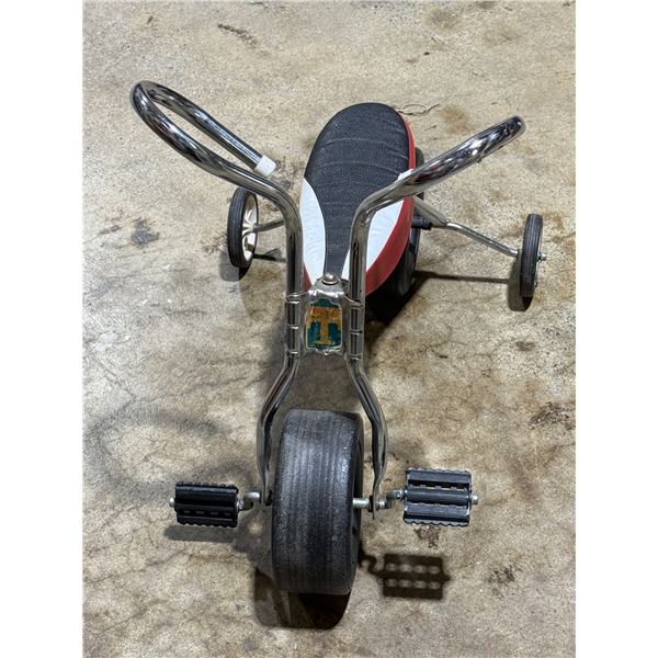 VTG Metal Tricycle