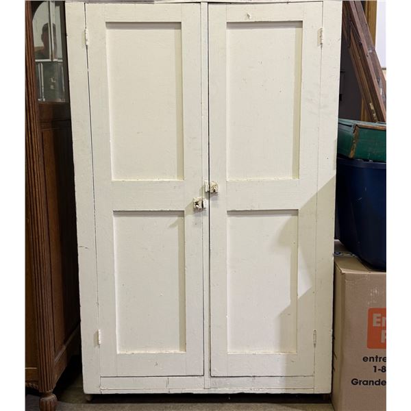 VTG Painted Wood Storage Cabinet