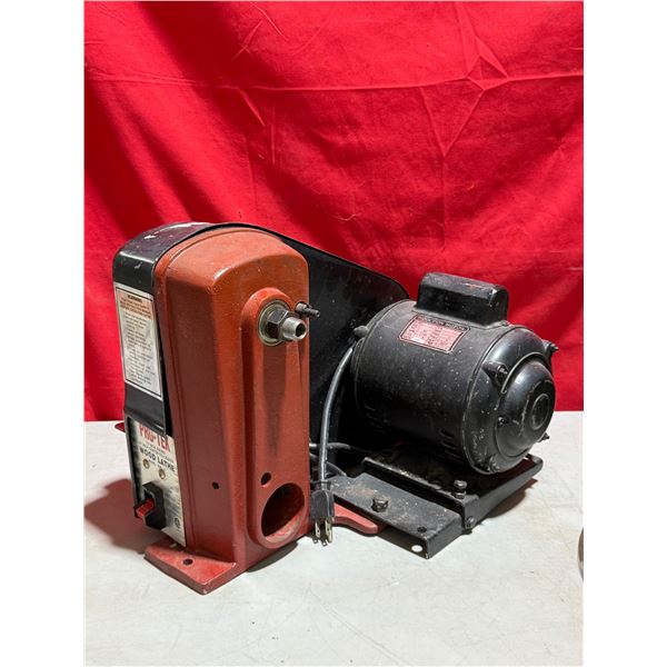 VTG Pro-Tek 12 Inch Swing 37 Inch Center-To-Center Wood Lathe