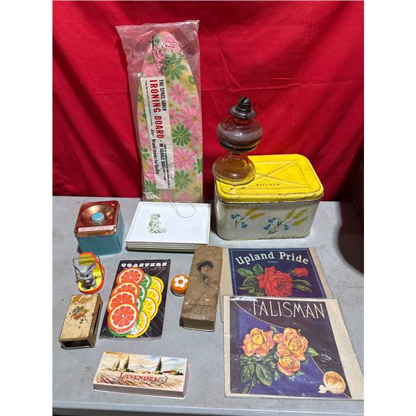 VTG Household Collectibles & Tin Lot