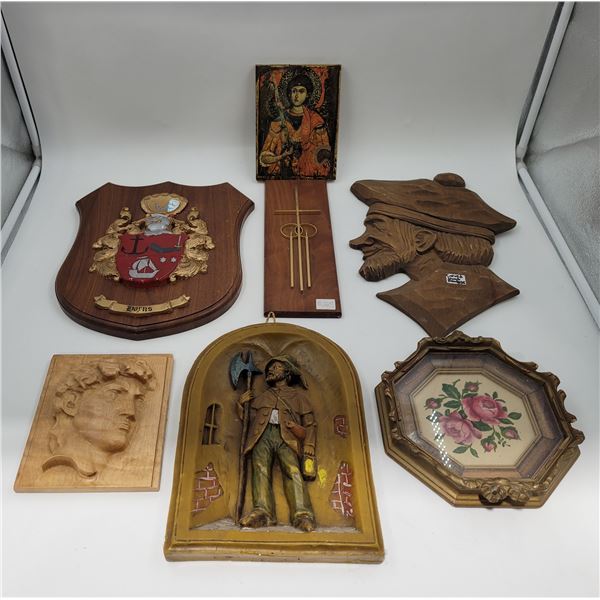 Lot of Assorted Wall Plaques