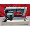 Image 6 : White Automatic Sewing Machine