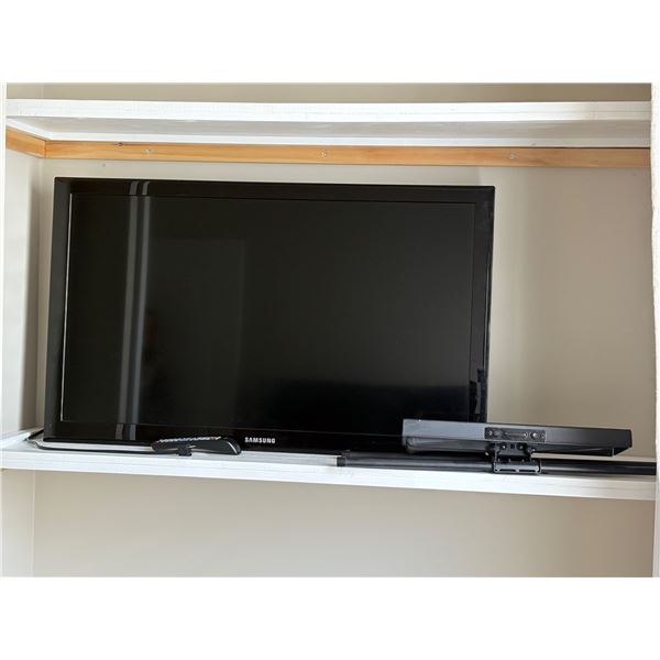 40" Samsung TV