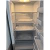 Image 2 : Frigidaire Freezer