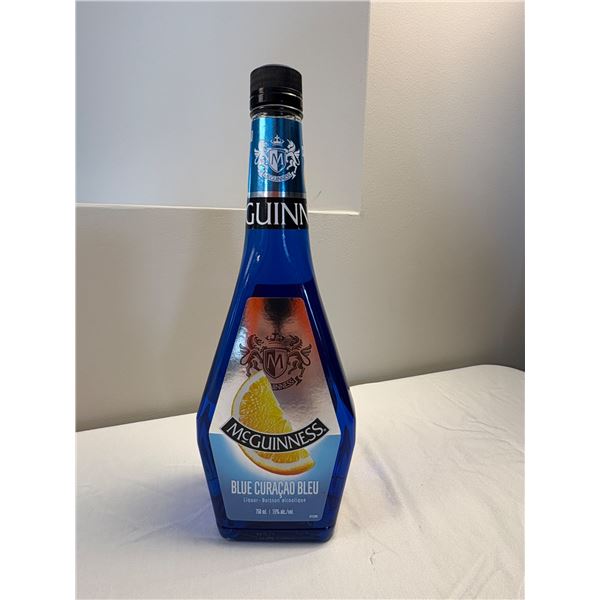 Mcguinness blue curaçao 15% 750ml