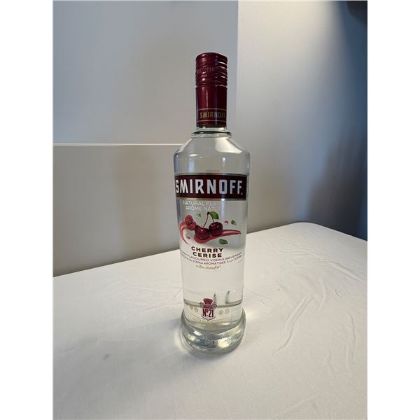 Smirnoff Cherry Vodka 35% 750ml