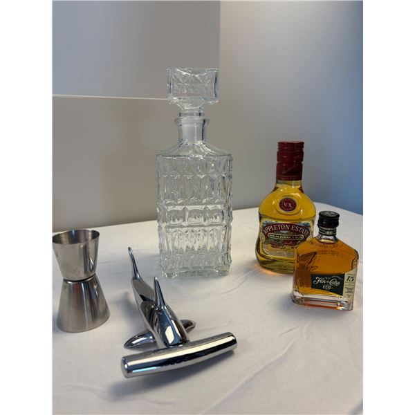 Decanter with Jamaican Rum & Flor de Cana Rum