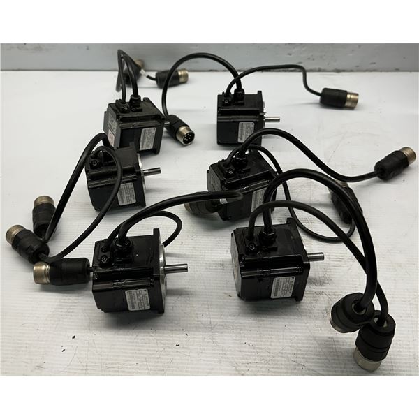 (6) Yaskawa #SGMPH-01A1E41D AC Servo Motors
