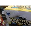 Image 2 : Wonder Woman Figurine in Box