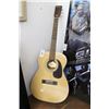 Image 1 : Harmony Acoustic Guitar