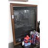 Image 1 : Framed MLB Shadowbox Display