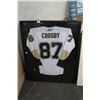 Image 1 : Crosby Autographed Jersey in Showcase