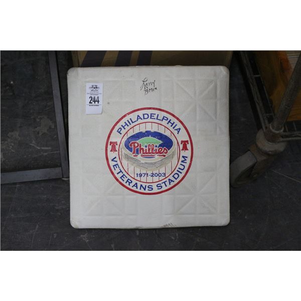 Philadelphia Philly Veterans Stadium Autographed Home Plate Larry Bowa