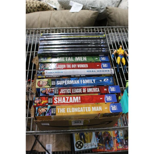 16- DC Comic Collector Books - 16 X $