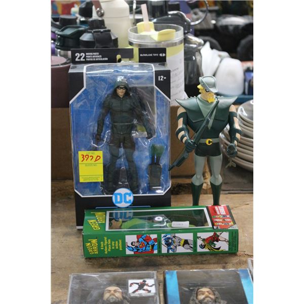 Green Arrow Figurines - 3
