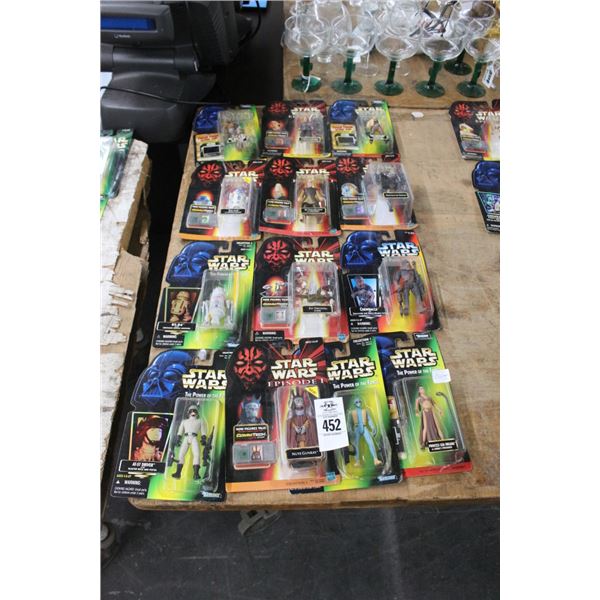 12-Star Wars Collector Figurines - 12 X $