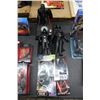 Image 2 : 5-Star Wars Darth Vader Figurines - 5 X $