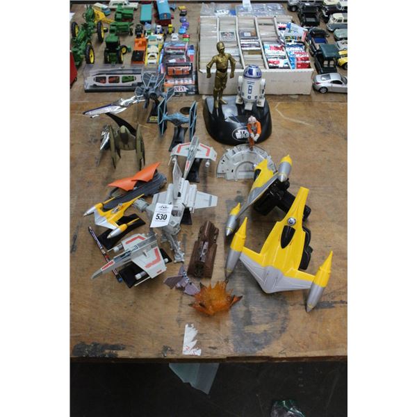 Star Wars Figurines/Battleship Accessories - 18