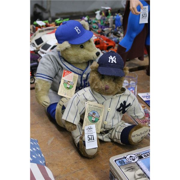 NY Yankees/Brooklyn Dodgers Cooperstown Tedddies - 2
