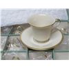 Image 3 : Lenox Cups/Saucers Set - Eternal - Service for 12