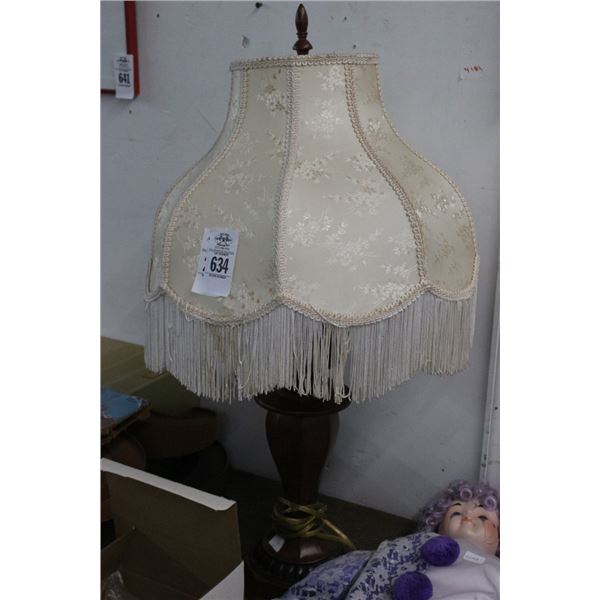 Red Decorator Lamp w/Boudoir Shade