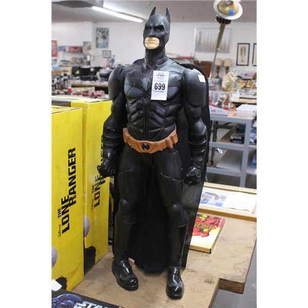 Batman  30"  Figurine
