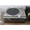 Image 1 : Techniques/Other Turntables - 2
