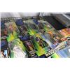 Image 10 : 28-Star Wars Collector Figurines - 28 X $