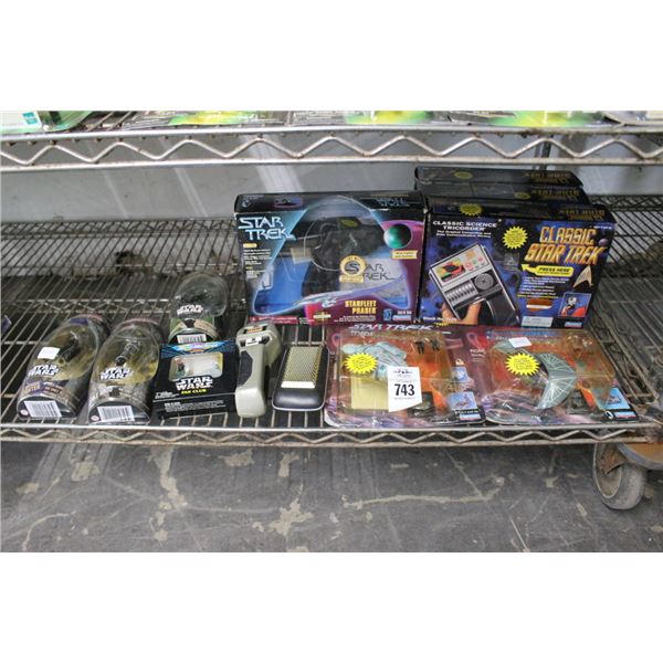 10-Star Wars Boxed Collectibles - 10 X $