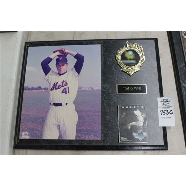 Tom Seaver Photo/Trading Card Memorabilia on Plaque
