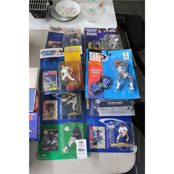 10-Starting Lineup Collector Sports Figurines - 10 X $