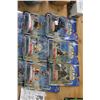 Image 2 : 15-Star Wars Collector Figurines - 15 X $