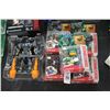 Image 5 : 10-Transformer Collector Figurines - 10 X $