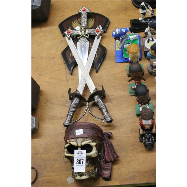 Pirate Skull Wall Décor, Swords