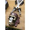Image 3 : Pirate Skull Wall Décor, Swords