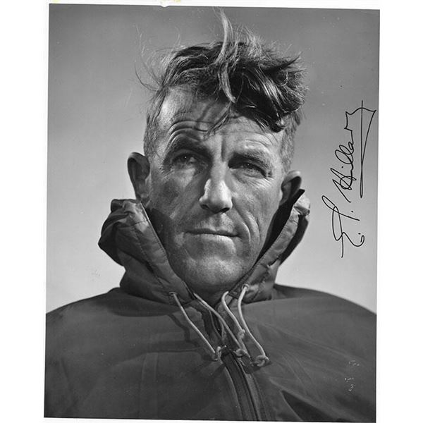 1st Mount Everest Climber Sir Edmund Hillary Signed Photograph