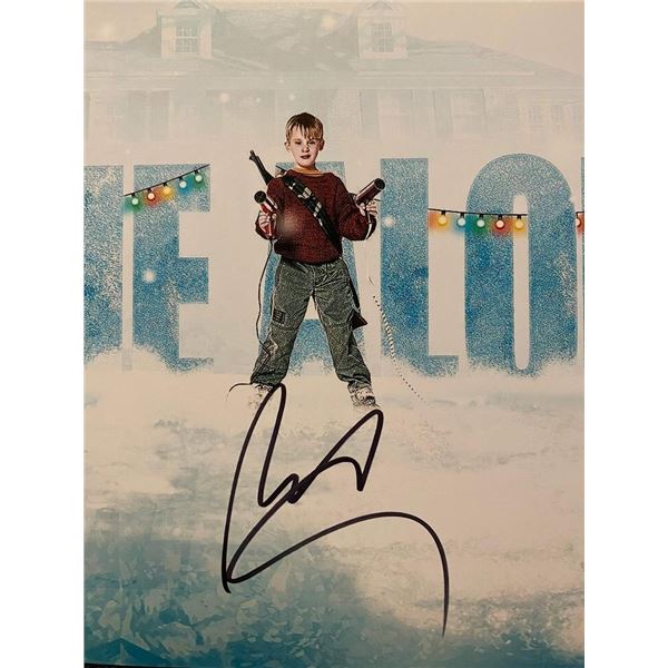 Home Alone Macaulay Culkin signed photo