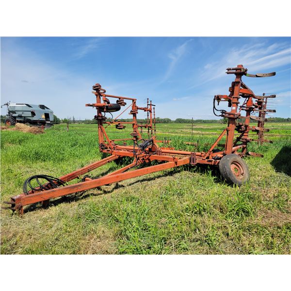 1975 CCIL 26 ft cultivator, model 204, mounted spring harrows, SN. 8470. Located at 23012 Twp 604, N