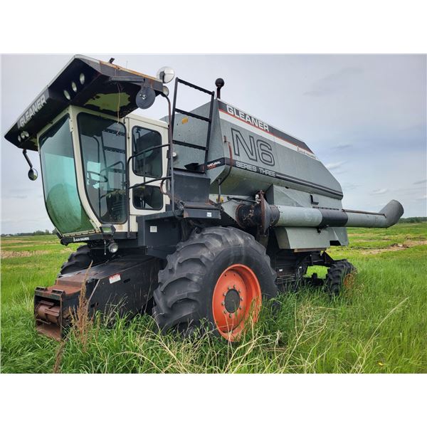 N6 Gleaner Combine Series 3, front rubber 24.5-32 12 Ply, rear rubber 12.4-24 4 ply,  sold for parts